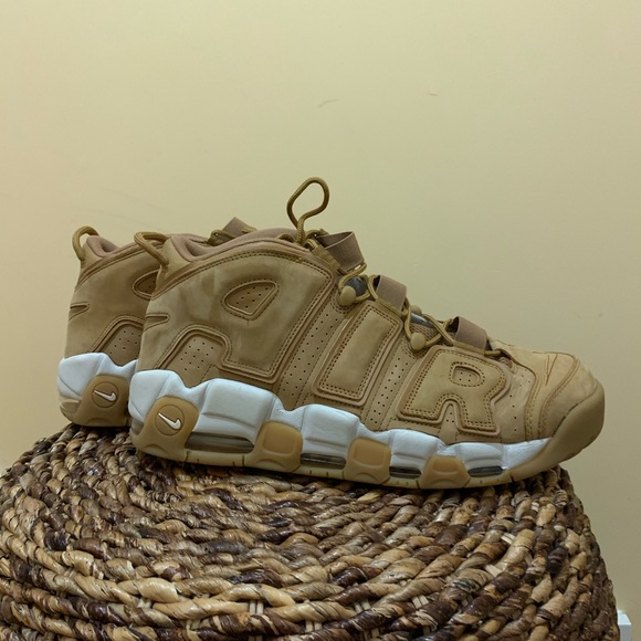 khaki uptempo